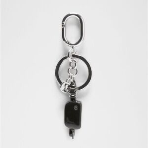 🆕🖤 Lululemon Everywhere Belt Bag Charm Keychain Black